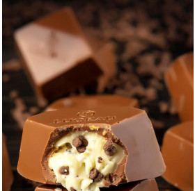 Bombom de Chocolate Belga ao Leite com recheio de Super Cream com Cookie 20g